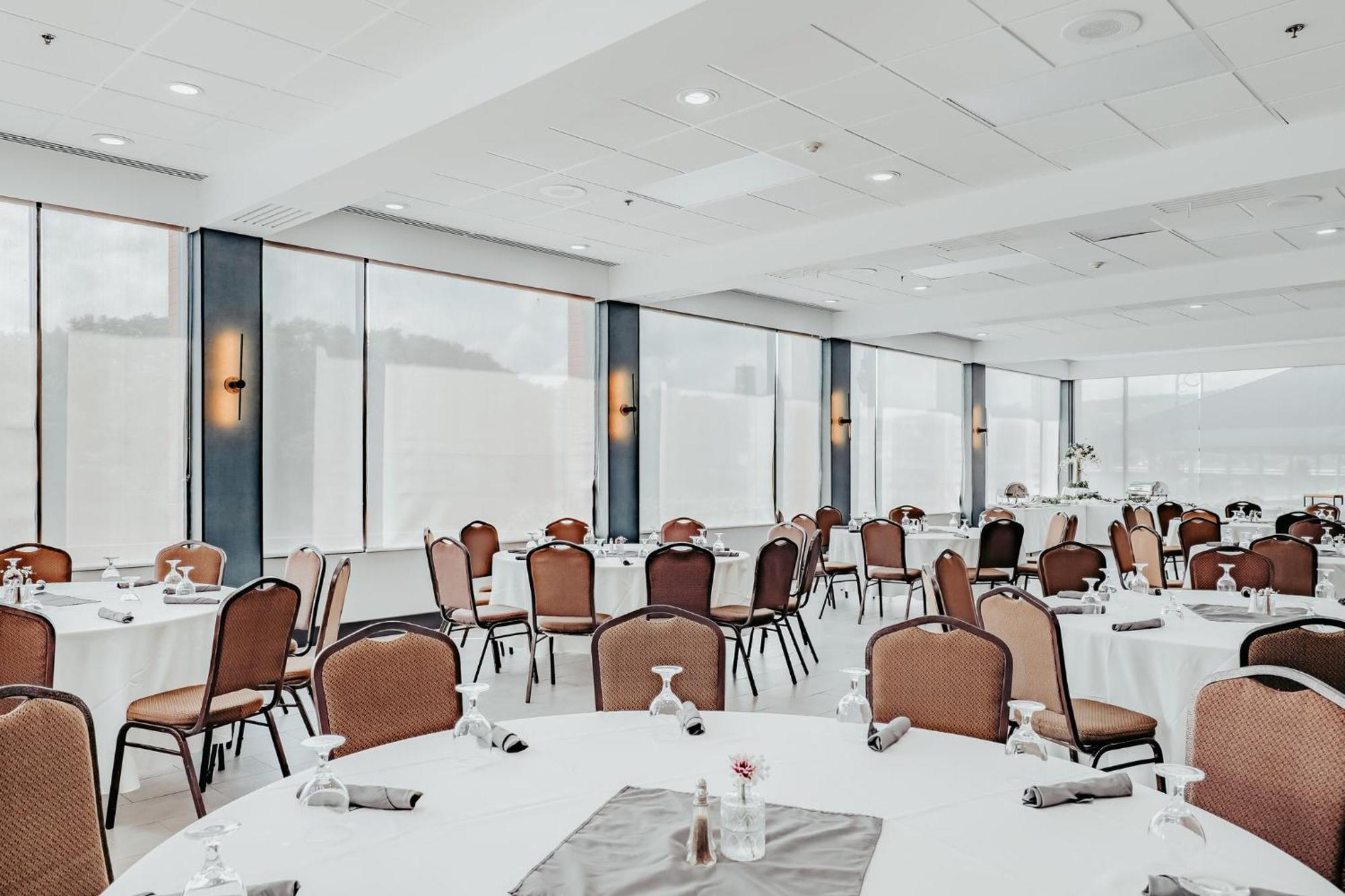 Holiday Inn Binghamton-Downtown Hawley Street By Ihg Exterior photo